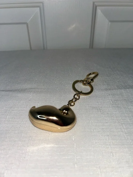 Dooney & Bourke Gold Duck Bag Charm  Keychain Like New Condition NWOT - Picture 5 of 7